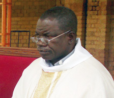 Mgr Jean-Paul Faïdjoua, V. G